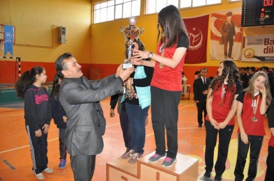 Seydişehir'de Okul Sporları Ödül Töreni  Yapıldı