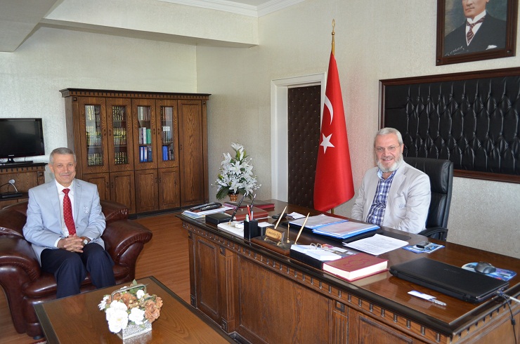 Çalışkan,  İl Müftüsüne hayırlı olsun ziyaretinde bulundu