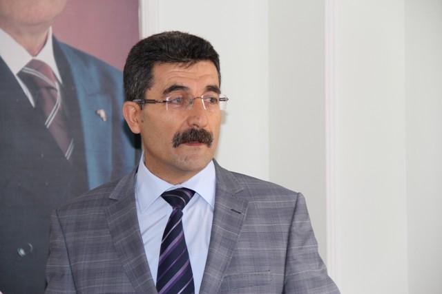 Erel, “Gelecek Nesillerimiz Adına Umut Bağladığımız Gerçek Güç Öğretmenlerimizdir”