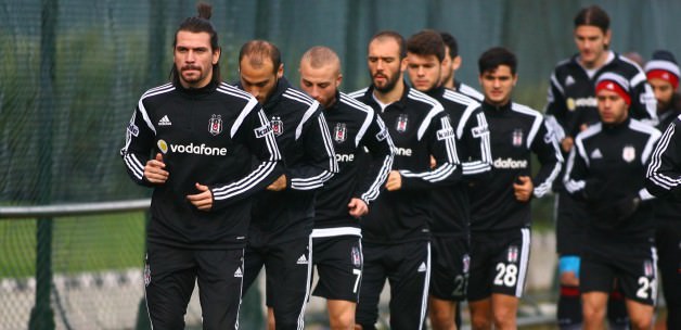 Beşiktaş UEFA maçı hangi kanalda, saat kaçta?